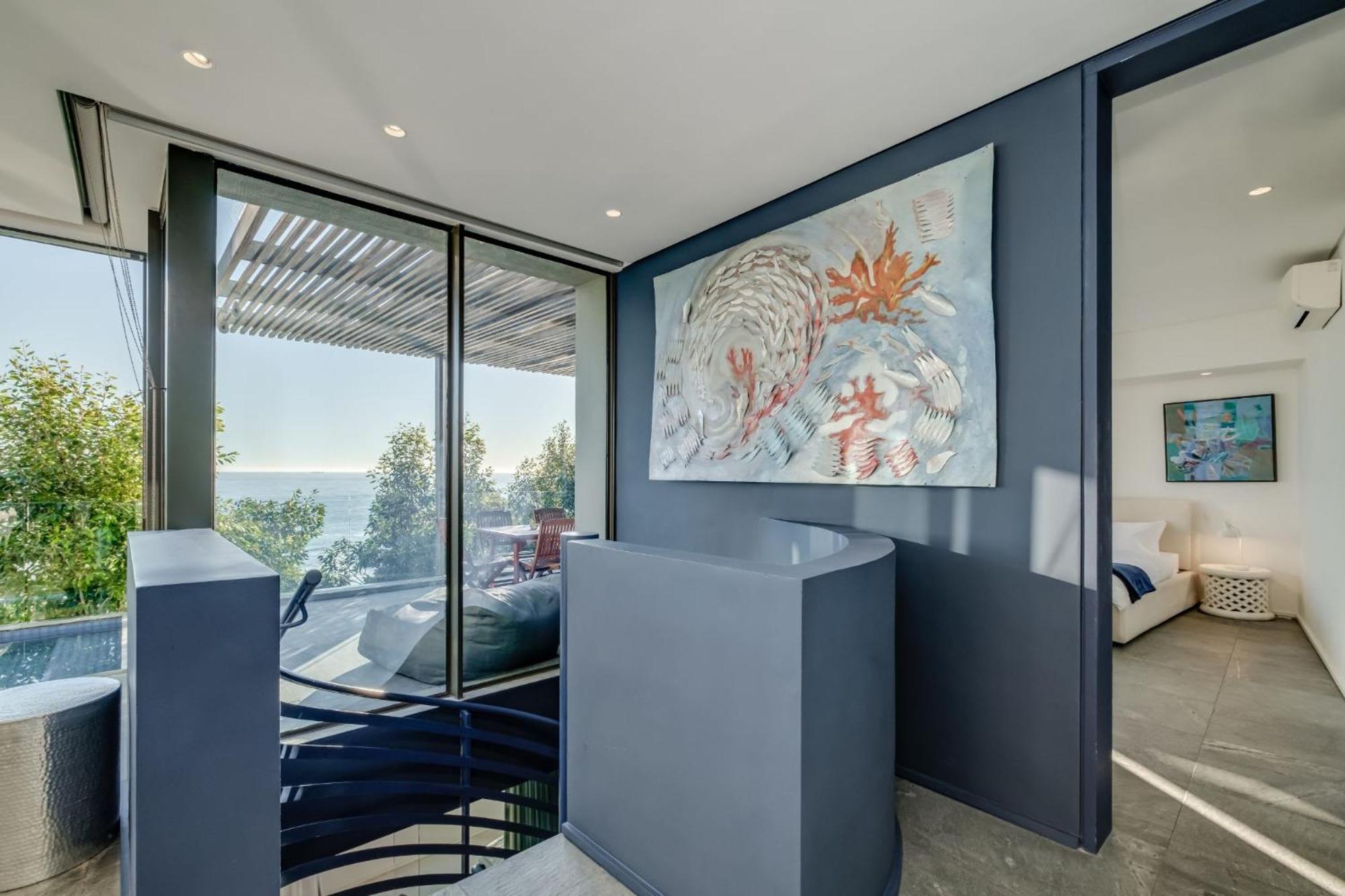 Apartment Coral Sea Cape Town